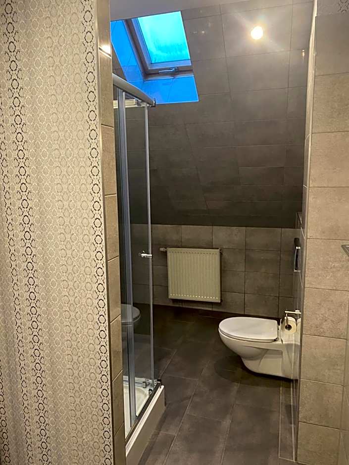 Restauracja Zacisze Leśne Noclegi