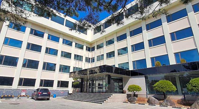 Gyeongpo Beach Hotel