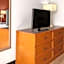 La Quinta Inn & Suites by Wyndham Pittsburgh Airport