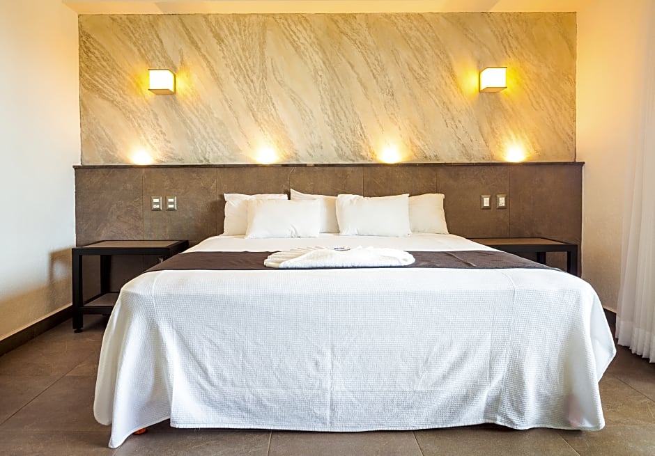 Aspira Hotel & Beach Club