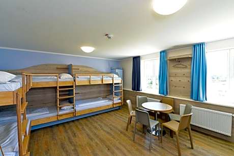 Triple Room with Bathroom