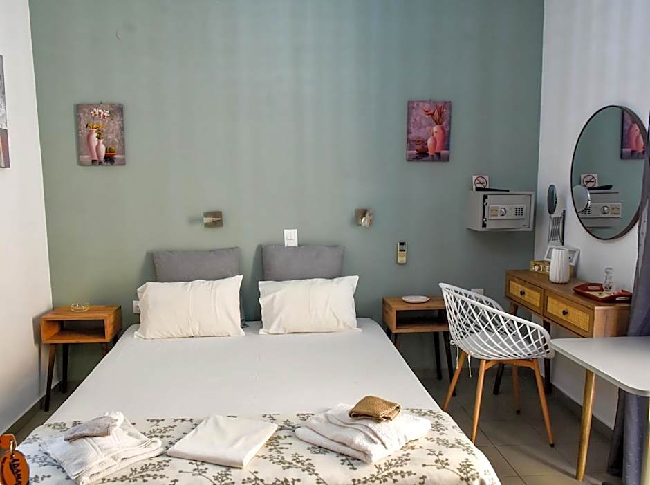 Adamas Rooms
