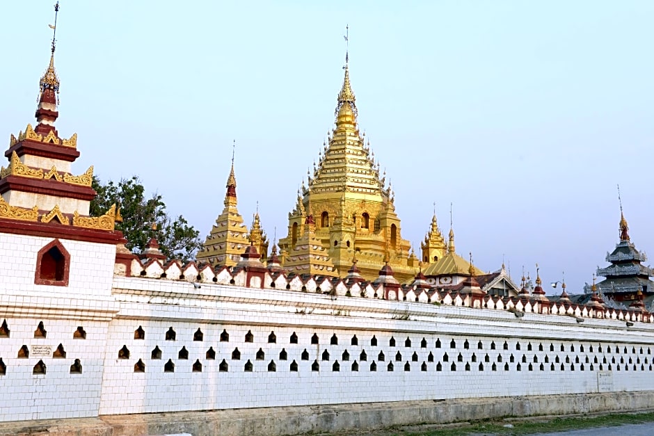 Inle Cherry Queen Hotel