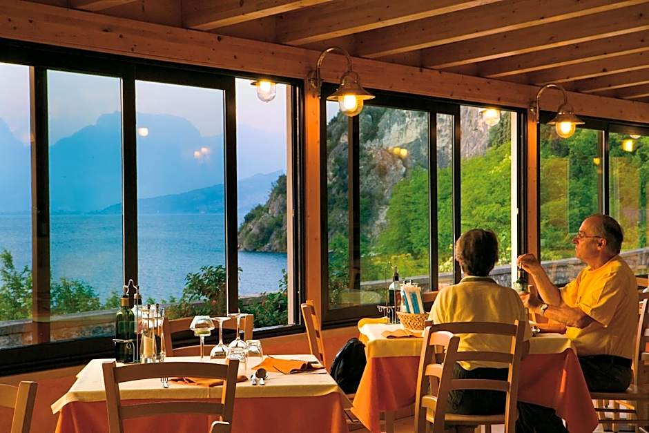 Hotel Baitone - Nature Village