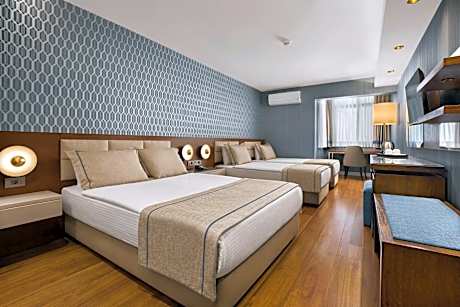 Standard Family Room