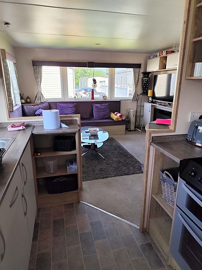 STATIC CARAVAN HOTEL in EDINBURGH