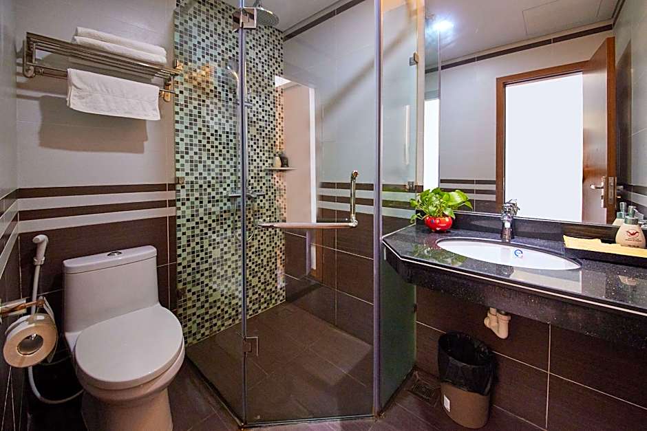 Gieng Ngoc Hotel