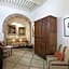 Riad Emotion