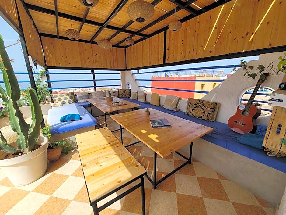 Good Wave Surf House