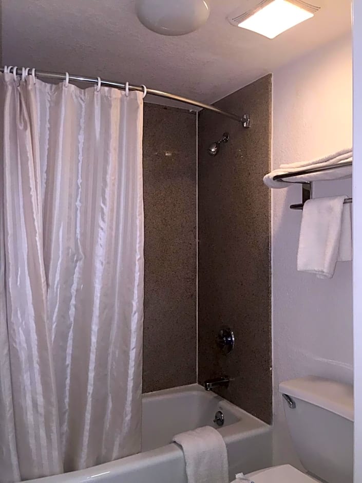 Economy Inn