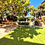 Anassa Deluxe Apartments & Studios