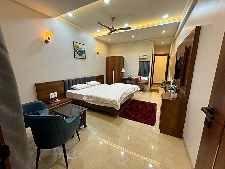 Hotel Atithi Inn Akluj