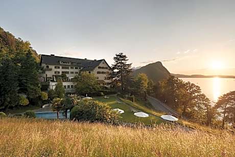 See- und Seminarhotel FloraAlpina Vitznau