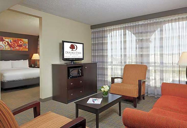 DoubleTree By Hilton Hotel Dallas Market Center
