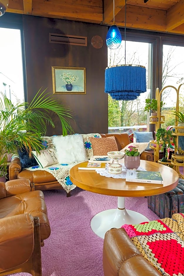 Tante ALMA's Bonner Hotel