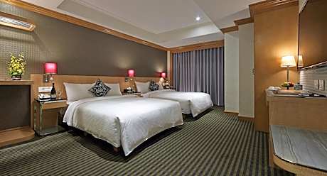 Executive Quadruple Room