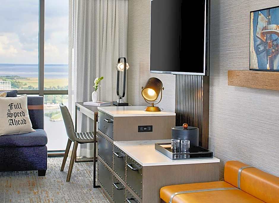 Renaissance Mobile Riverview Plaza Hotel