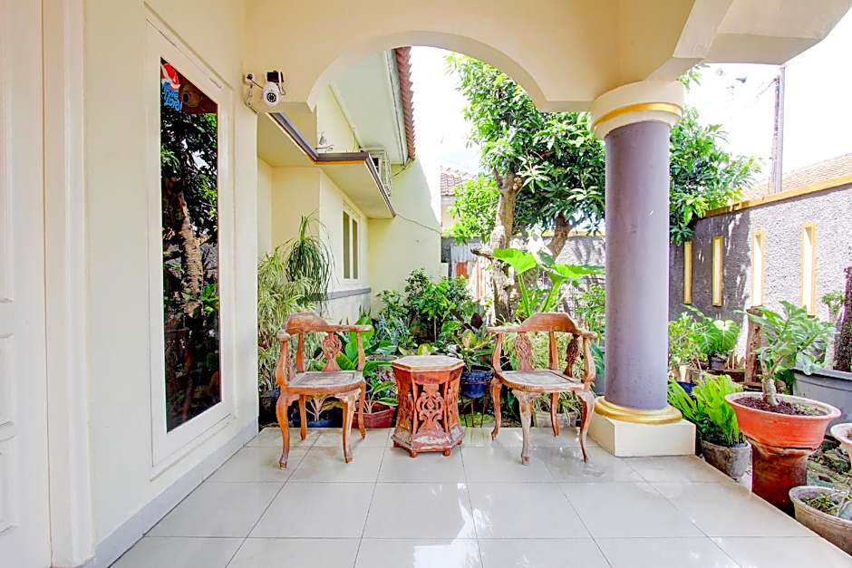 Hotel O Kenzie Bunkbed Syariah