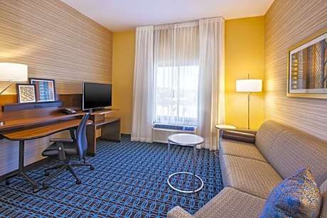 Large King Studio with Sofa Bed