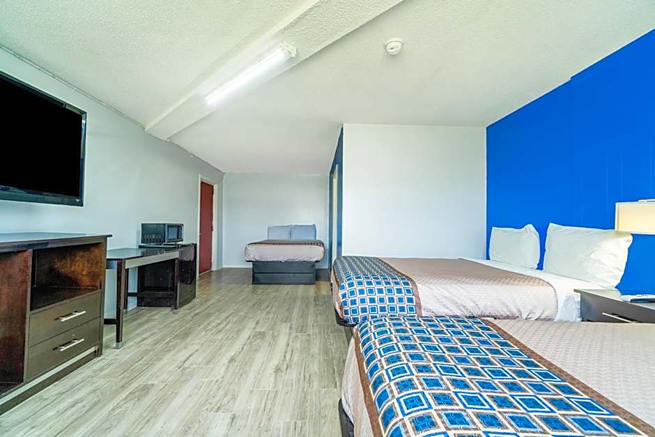 Lamplighter Inn By OYO Independence