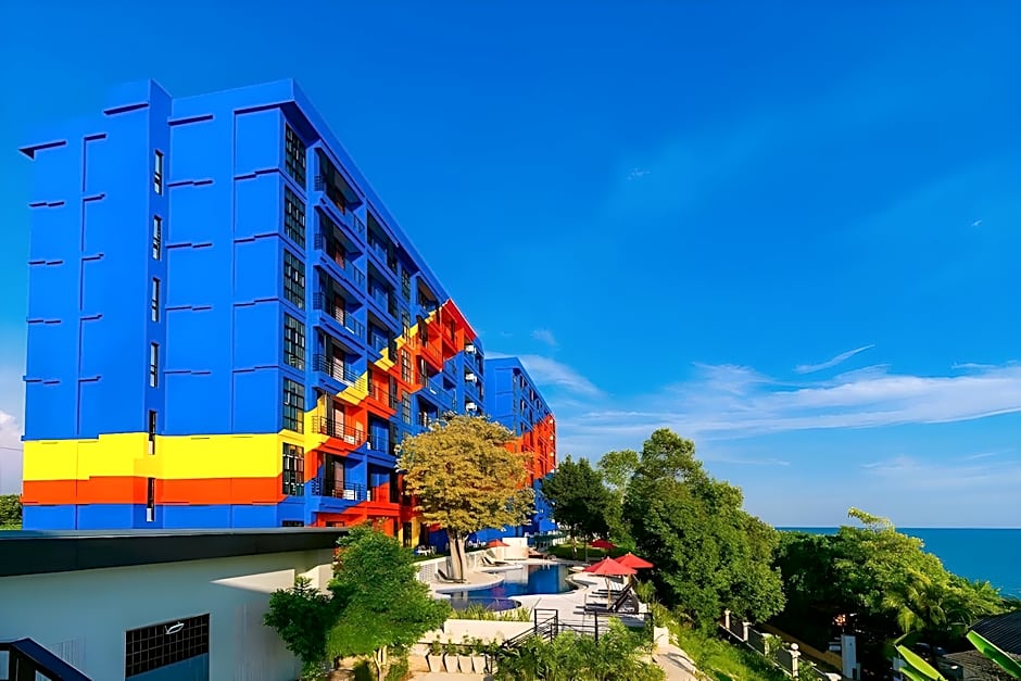 Play Phala Beach Rayong