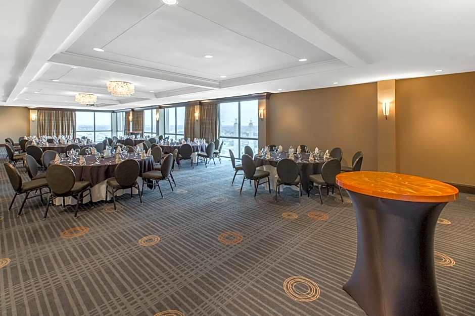 Crowne Plaza Hotel Kansas City Downtown By IHG