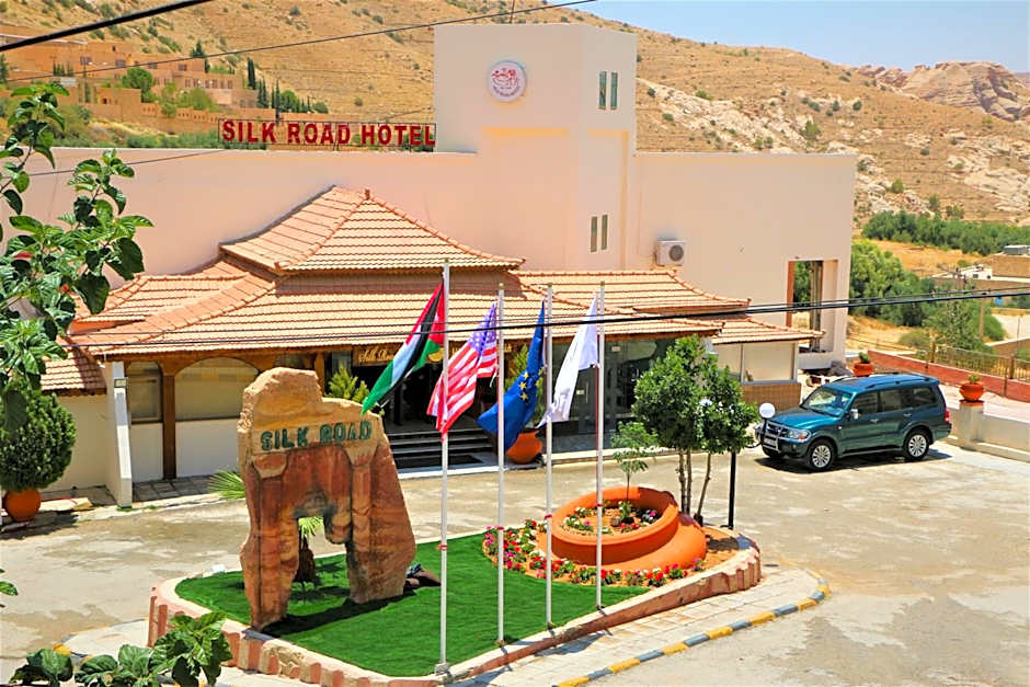 Silk Road Hotel