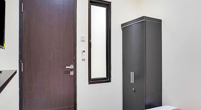 OYO 91646 fio colombus residence