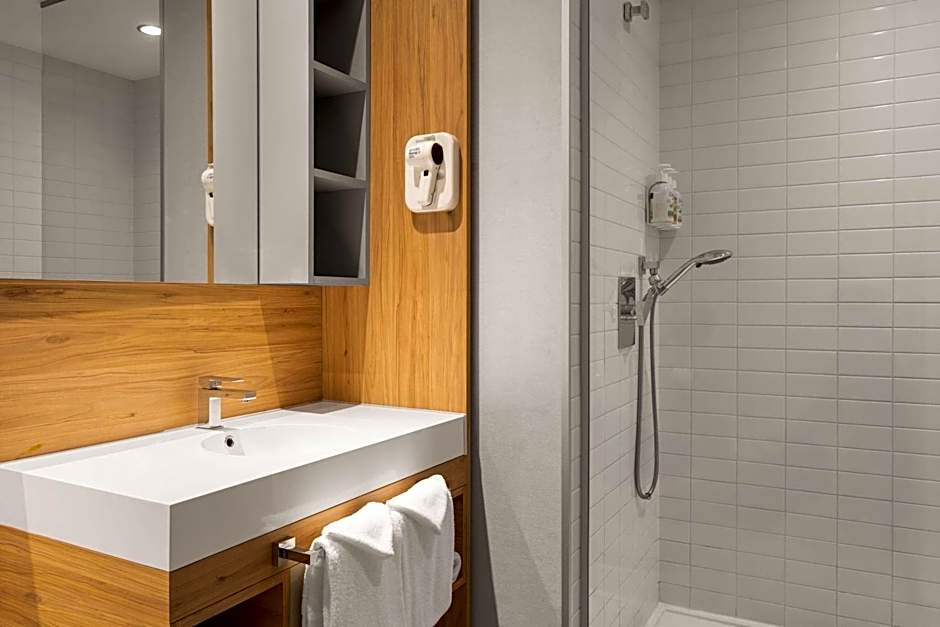Ramada by Wyndham Laval