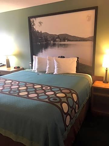 Super 8 by Wyndham Milbank SD