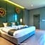 Pattanipirom Boutique Hotel