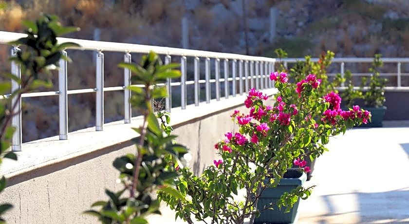 Grand Faik Hotel