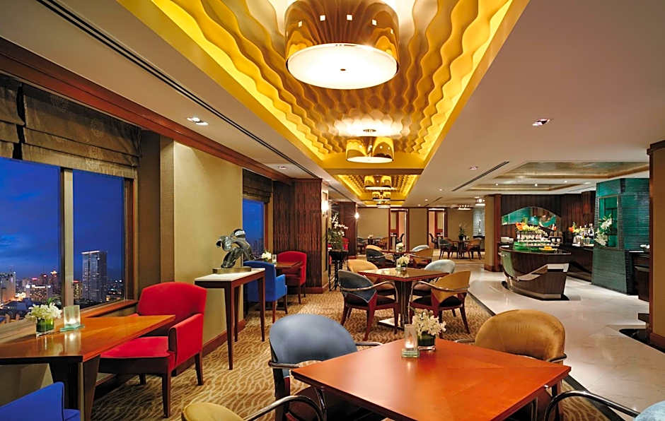 Makati Shangri-La, Manila