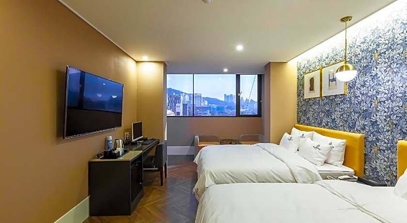 Browndot Hotel Sasang Renecite