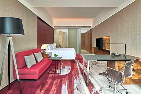 Executive King Room