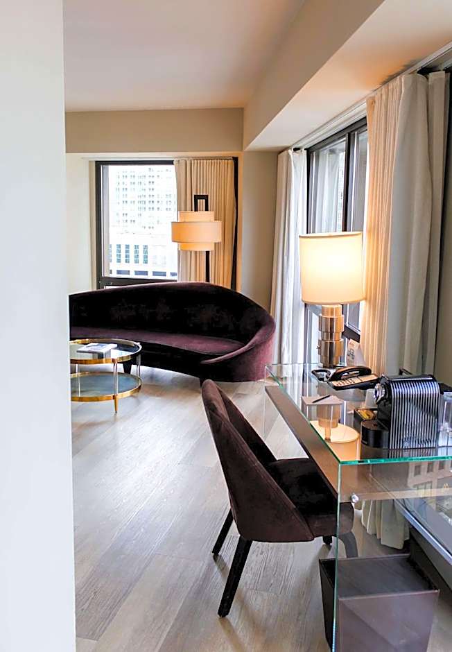 Thompson Chicago by Hyatt