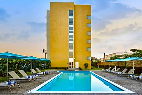 City Express by Marriott Manzanillo