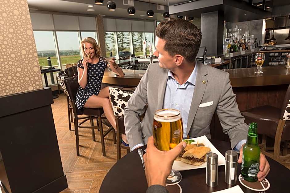 Hotel Clique Airport Calgary