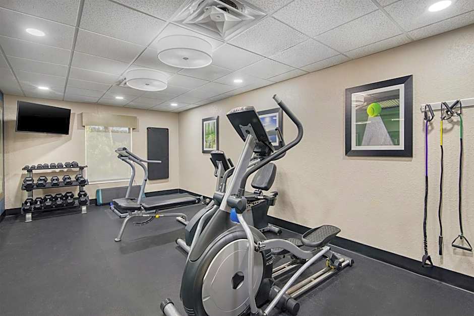 Best Western Waldo Inn & Suites