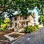 Monroe Manor Inn