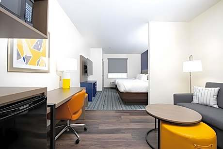 King Room - Accessible/Non Smoking