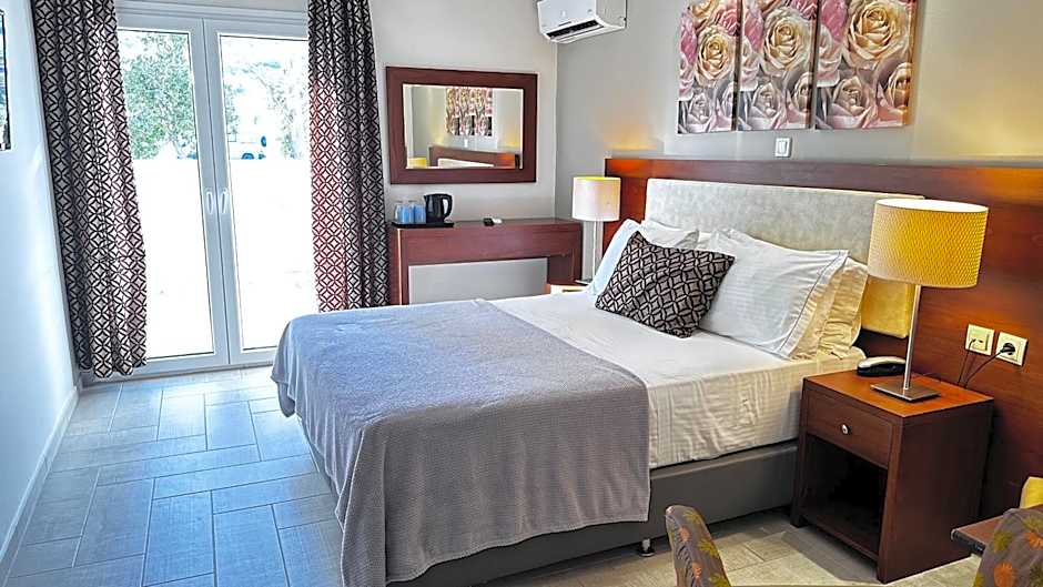 Chryssi Akti, Sure Hotel Collection