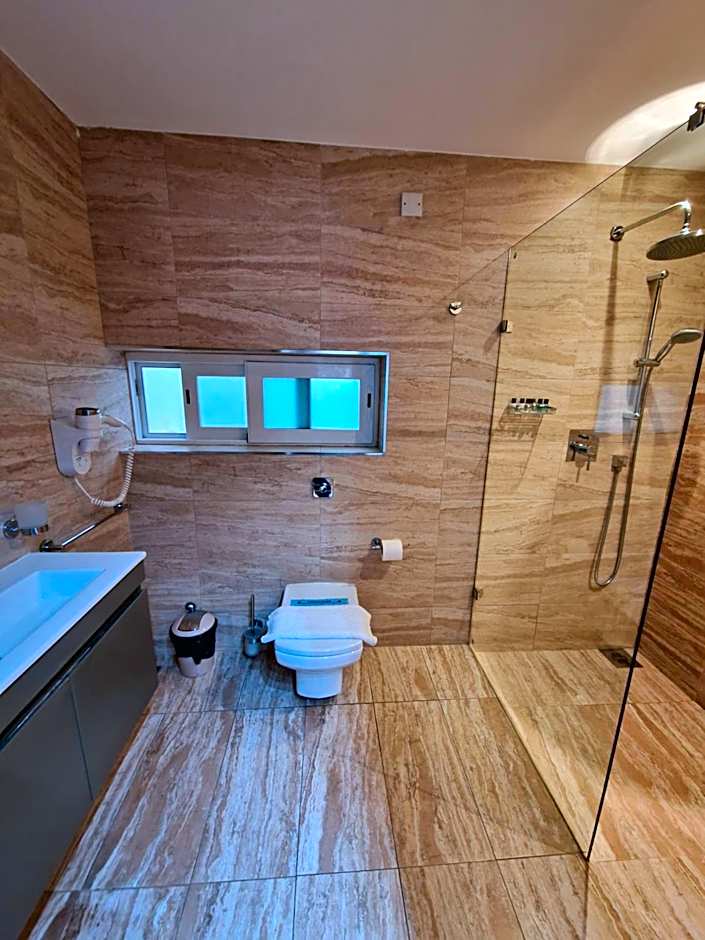 D Townhouse Boutique Suites