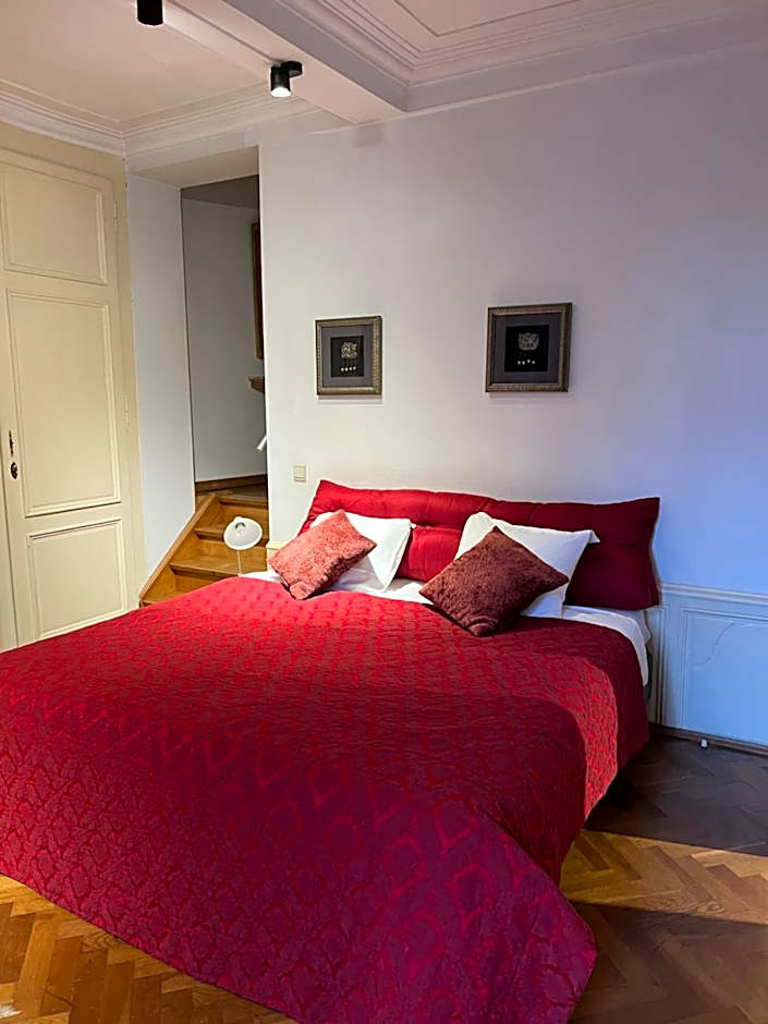Skindles Guesthouse