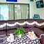 OYO 681 Paradise Hotel