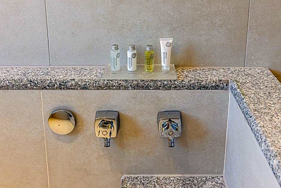 Asherah Villa d' aqua Hotel