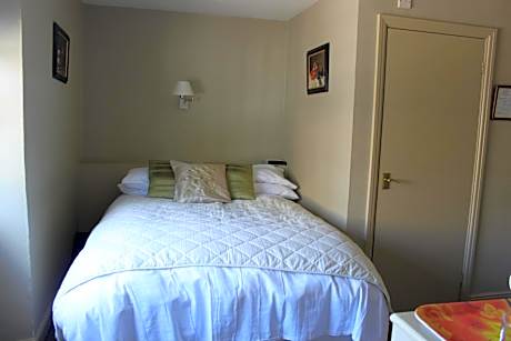 Small Classic Double Room