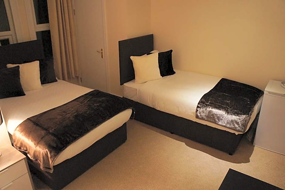 Sapphire Hotel London