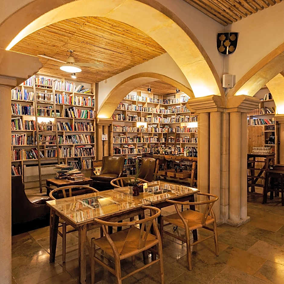 The Literary Man Obidos Hotel