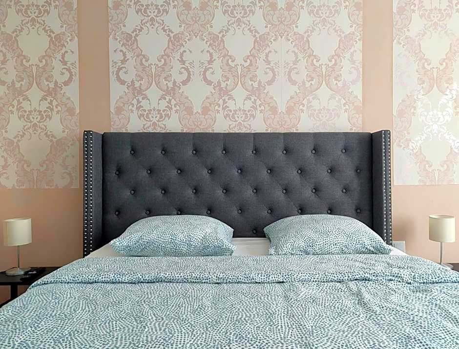 N1 Casa de Madrid - greenpeace line